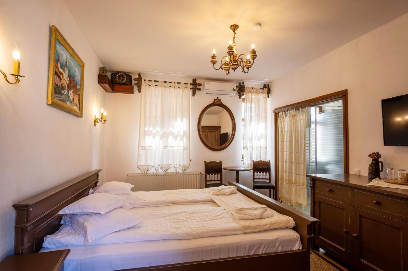 Carolina House Hotel Sighisoara Exterior photo