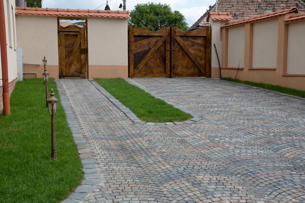 Carolina House Hotel Sighisoara Exterior photo
