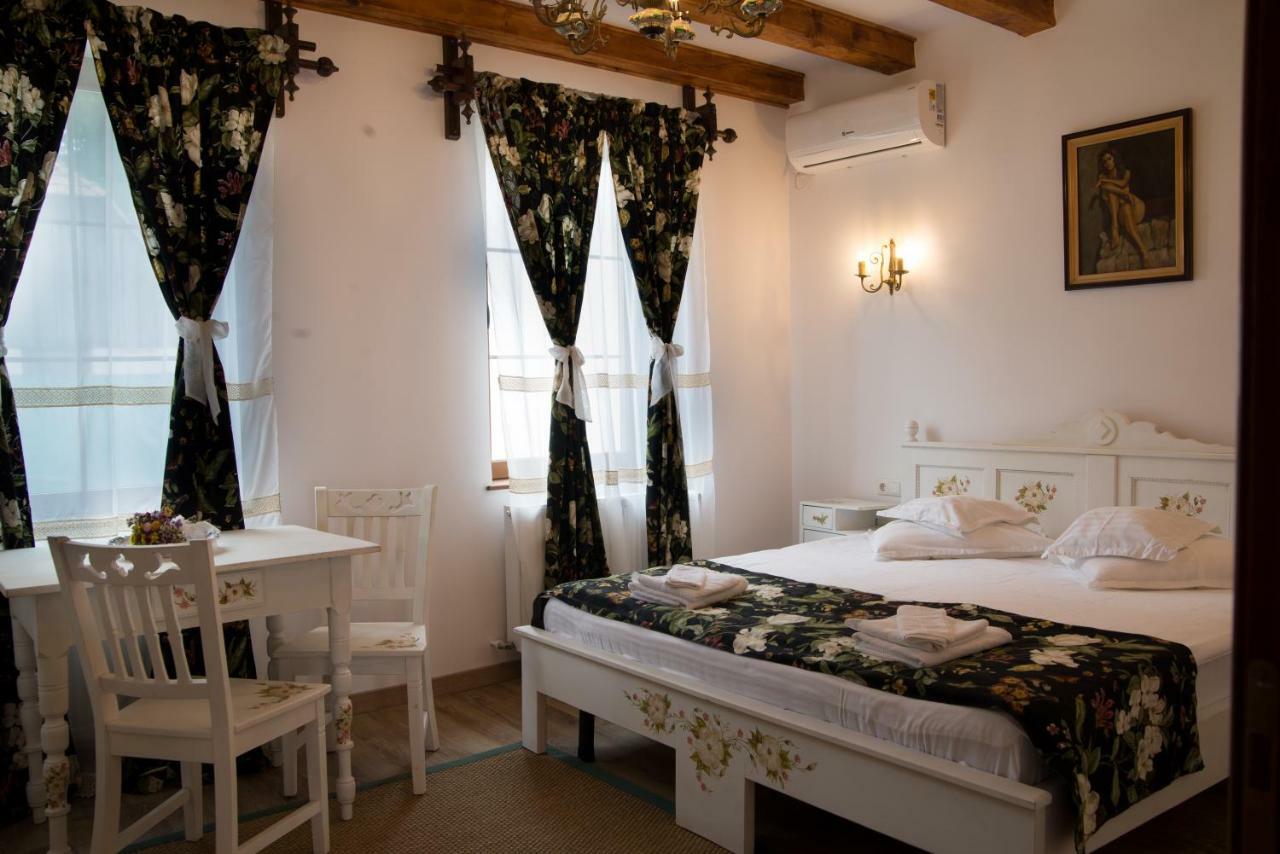 Carolina House Hotel Sighisoara Exterior photo